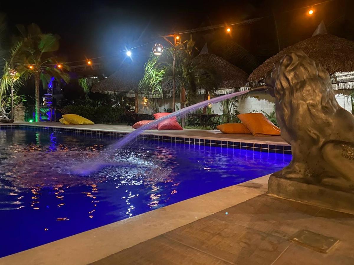 Leao Beach Pousada Луис-Коррея Экстерьер фото